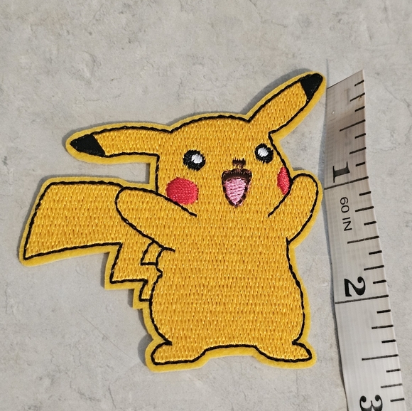 Small Pikachu Patch - Picture 3 of 3